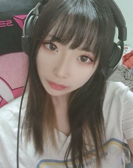 一个人看的视频www