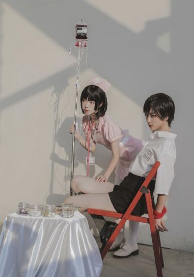 二十五岁女高中生