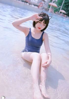 年轻的女教师2在线