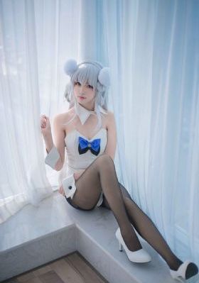 蓝精灵寻找神秘村