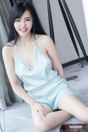 黑白森林