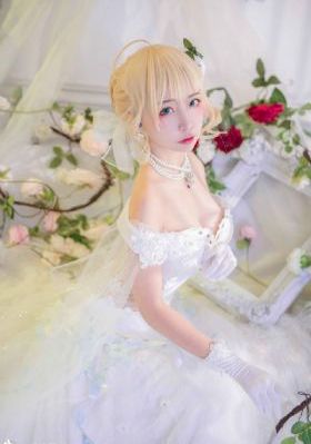 花吻在上免费观看完整版在线全集