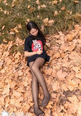 把坤巴放嘴巴里的视频