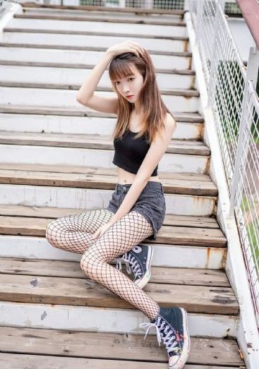 韩国美女黄色片